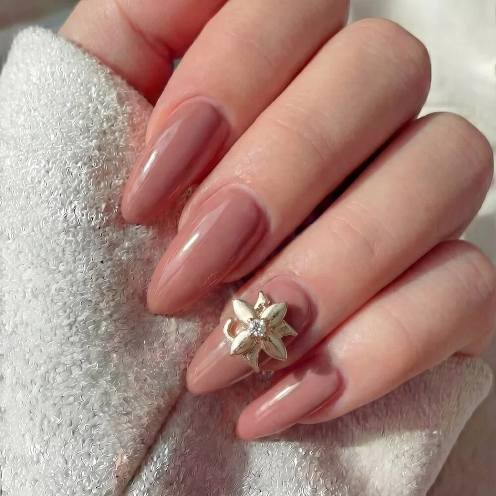 Nail Decals - Picture 1 of 3